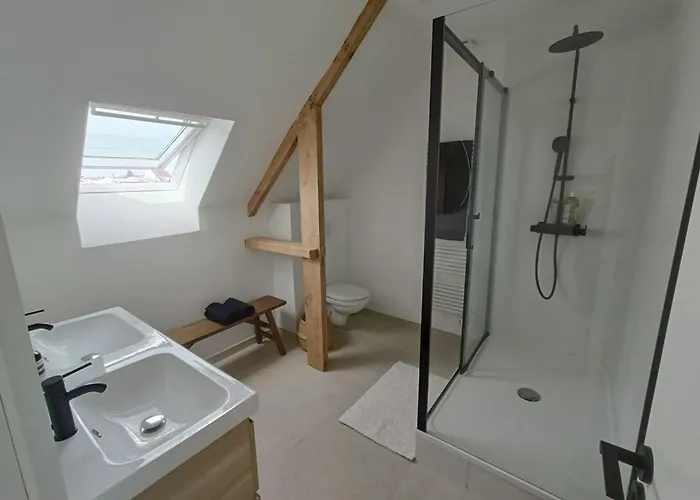 アパート Coin Cocooning A ブレスト